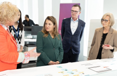 UHN’s digital therapeutics firm, Medly Therapeutics, was featured at the Fed's recent AI announcement, with Deputy PM, Chrystia Freeland. UHN’s Head of Cardiology and Medly Therapeutics Founder, Dr. Heather Ross, spoke to the importance of Medly in the care of patients.