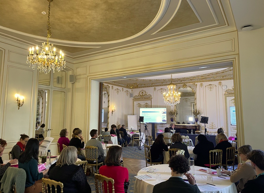 Merci <a href="/drbertholon/">Bertholon</a> pour l'organisation de cette 7ème Journée d'accompagnement patient ou nous abordions avec <a href="/LaurentGrange/">laurent grange</a> le sujet suivant :
 
Comment encourager les pts atteints de rhumatismes inflammatoires à l'activité lors d'un programme d'ETP🏃‍♂️👟🥎 ?