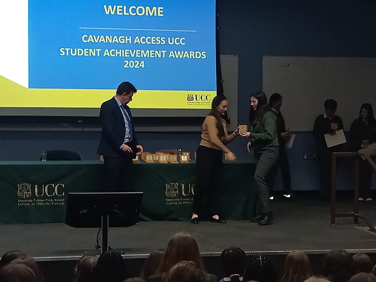 Students from 2nd Year were awarded the UCC Cavanagh Awards for Achievement at the Special Ceremony held in the Boole Theatre and Aula Maxima of UCC on March 14. Well done girls!! #presentationballyphehane #proudofourstudents #ucc