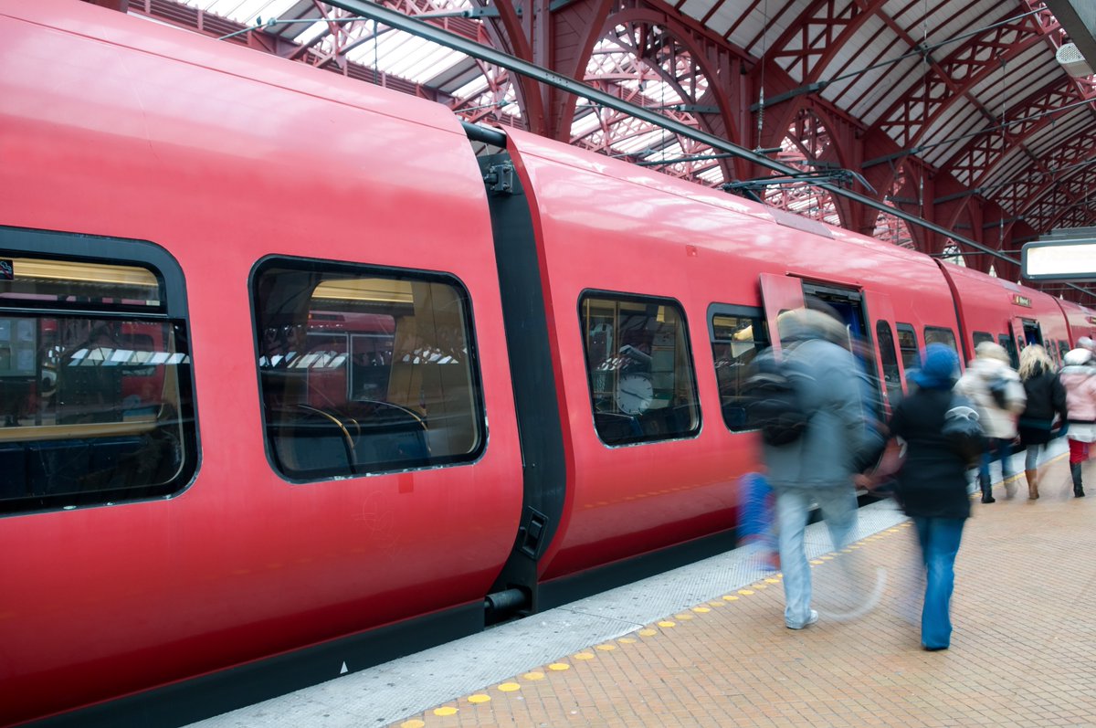 denmarkdotdk's tweet photo. For 90 years 🎂 the S-trains have connected Copenhagen w surrounding suburbs, fueling growth &amp; development along the tracks.🚆🎉

The S-train has 170km double tracks, 87 stations, 🧑🏻‍🤝‍🧑🏻 350,000 daily users &amp; served 106.2 million passengers in 2023‼️

Here's to another 90! 🥂 https://t.co/EYil6i8rvy