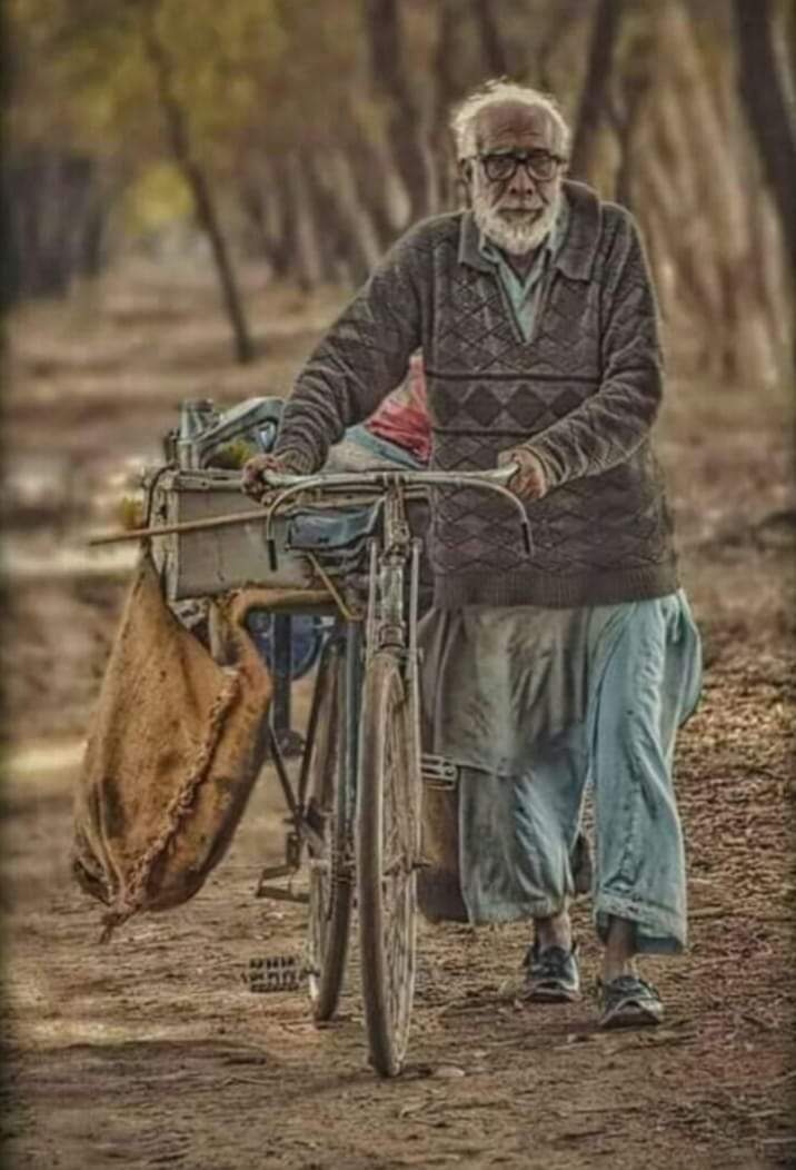 BThalho's tweet photo. سڀ کان وڏي دھشتگردي معاشي ٿيندي آهي.
اهو به ڪو اتفاق ڪونهي دنيا ۾ بدامني جو شڪار جيڪي به خطا آهن انهن جي گهڻائي معدني وسيلن سان ٽٻٽار آهي
#BringBackPriyaKumari https://t.co/Kh5HRtGLct