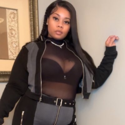 _MsPrettyMarie's tweet image. #NewProfilePic