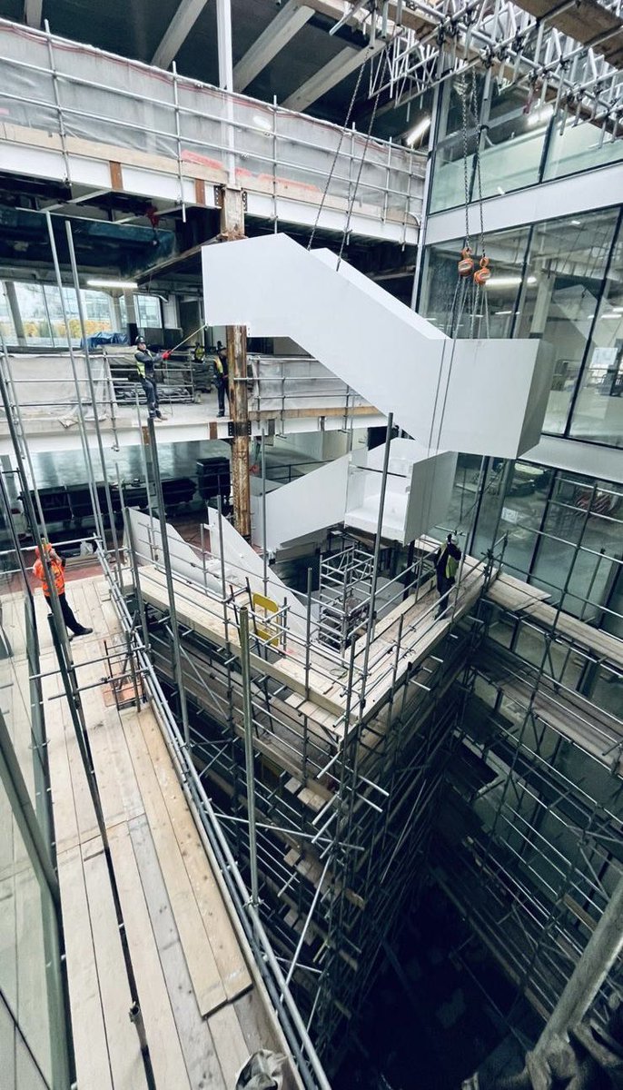 CheviotInstall's tweet photo. After some beautiful blue skies and a drop in wind speed recently, the amazing team at Cheviot have been able to complete the install of this fully welded floating stair. 

Now it’s all ready for some onsite painting!

#SteelWork #Metalwork #Stairdesign #Staircases #Construction https://t.co/hzBTkquUFX
