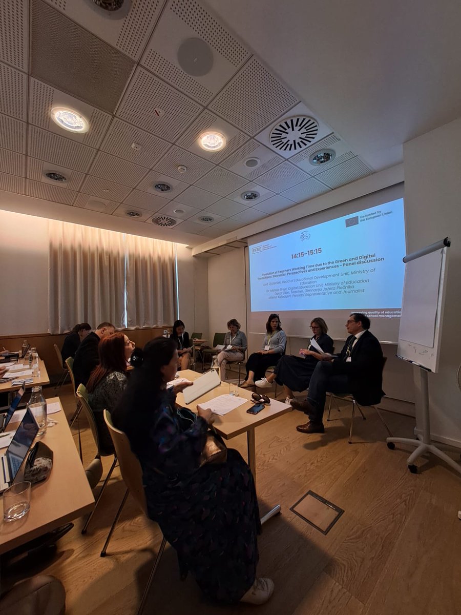 EFEE_EU's tweet image. We begin the afternoon with a panel discussion, analysing the Evolution of Teachers&apos; Working Time in the #TwinTransition here in Slovenia🇸🇮 with local experts such as Aleš Ojsteršek (Head of Educational Development, Ministry of Education), @Lidijaigon and Dr. Mateja Brejc🏫