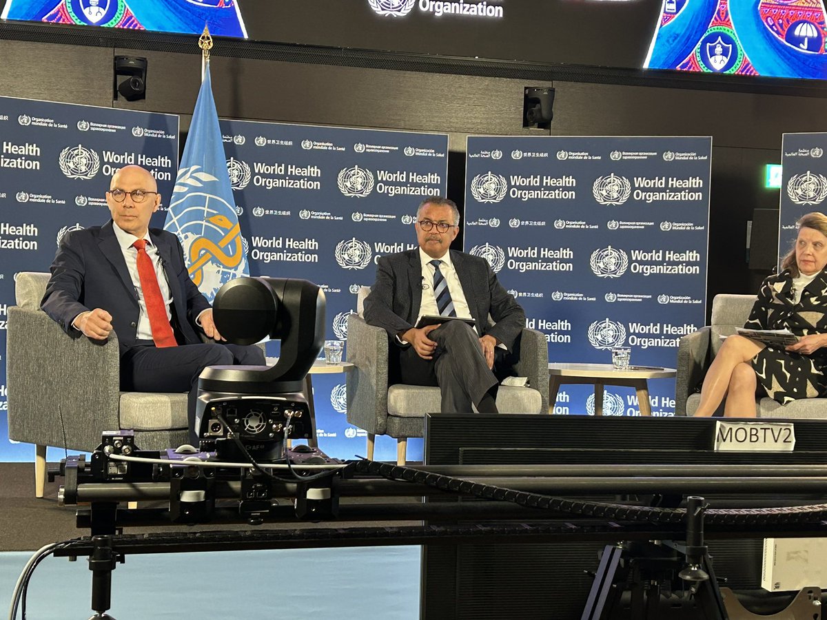 Live: High-level dialogue between @WHO @DrTedros and @UNHumanRights @volker_turk on how to continue to advance human rights for health in a world in turmoil. The responsibility is on us all to protect and promote #HumanRights to achieve #HealthForAll #WorldHealthDay…