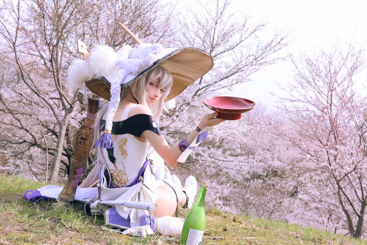 【Cosplay/コスプレ】勝利の女神:NIKKE  
紅蓮

“ぼっちゃん…いい酒を手に入れたんだ。
花見で一杯やろうじゃないか…！”

Photo(@kiri_resta )さん
#NIKKEcosplay #NIKKEクリエイタープログラム 
#NIKKE春爛漫