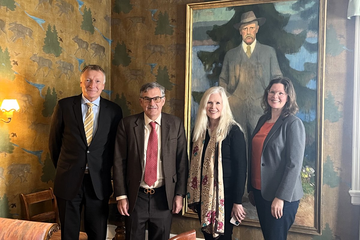 🌏 We were honored to host Executive Director Donald Bobiash of the Asian Development Bank @ADB_HQ and his Norwegian advisor this morning. Thanks to FNI's Goerild Heggelund and Iselin Stensdal for their insights on China's climate and energy policies.#China #ClimatePolicy