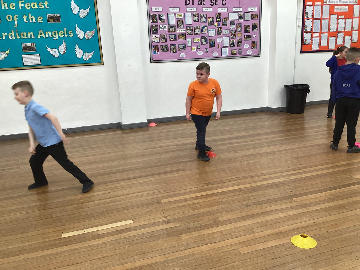 The learning theme for this term in year 3 PE is Duel, Win & Lose. 3 Maple have thoroughly enjoyed their lesson today!!