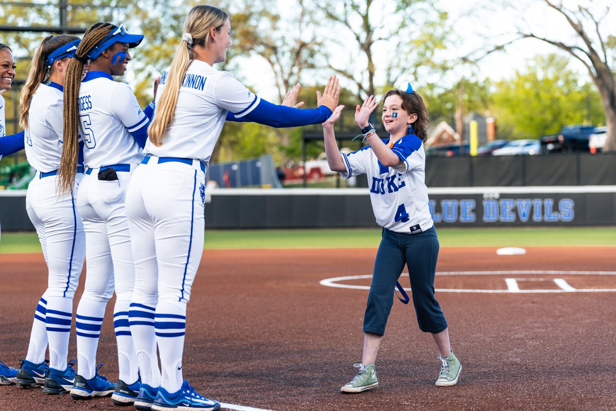 DukeSOFTBALL tweet picture