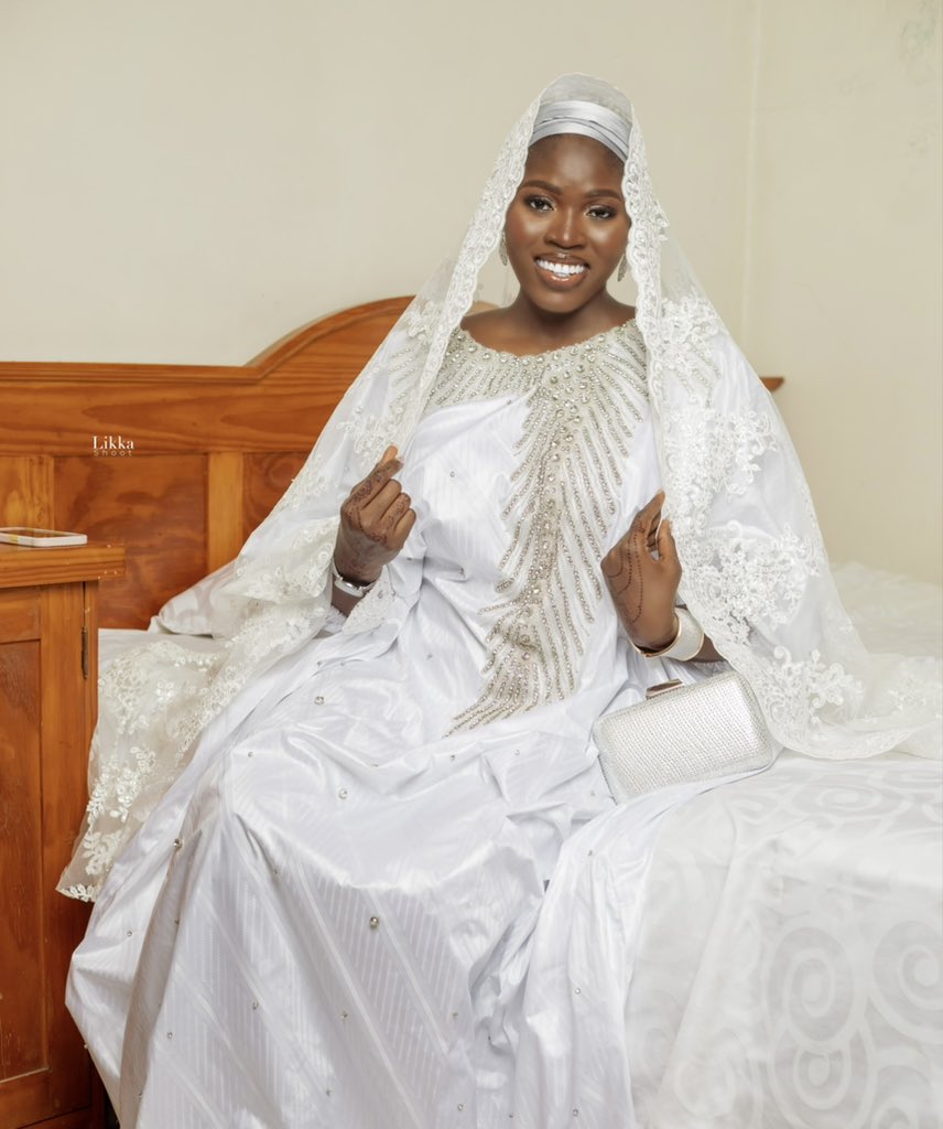 AlieuJatta's tweet photo. How it started VS How it’s going….
 
Alhamdulilah!!!!!
I’m thrilled I get to do this with you…
Fi dunya wa Akhirah Ya Baby
Please keep my Wife and I in your Dua’s….

I love you ❤️❤️❤️❤️ @AppleYarbo https://t.co/waW0h4GCu3