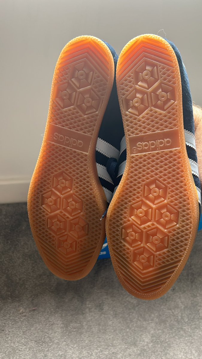 Adidas Berlin 2022. For sale £90 tyd size 9 Never been worn. Tags still attached with original box.
