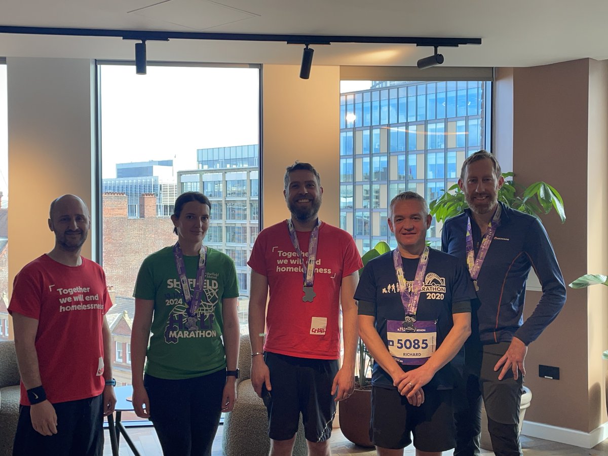 Well done to our fantastic team who completed the Sheffield Half yesterday! 🎽 They have also seen their total raised for @crisis_uk creep over £500 and they are now very close to hitting their target, any final donations would be greatly appreciated: justgiving.com/page/henry-boo…