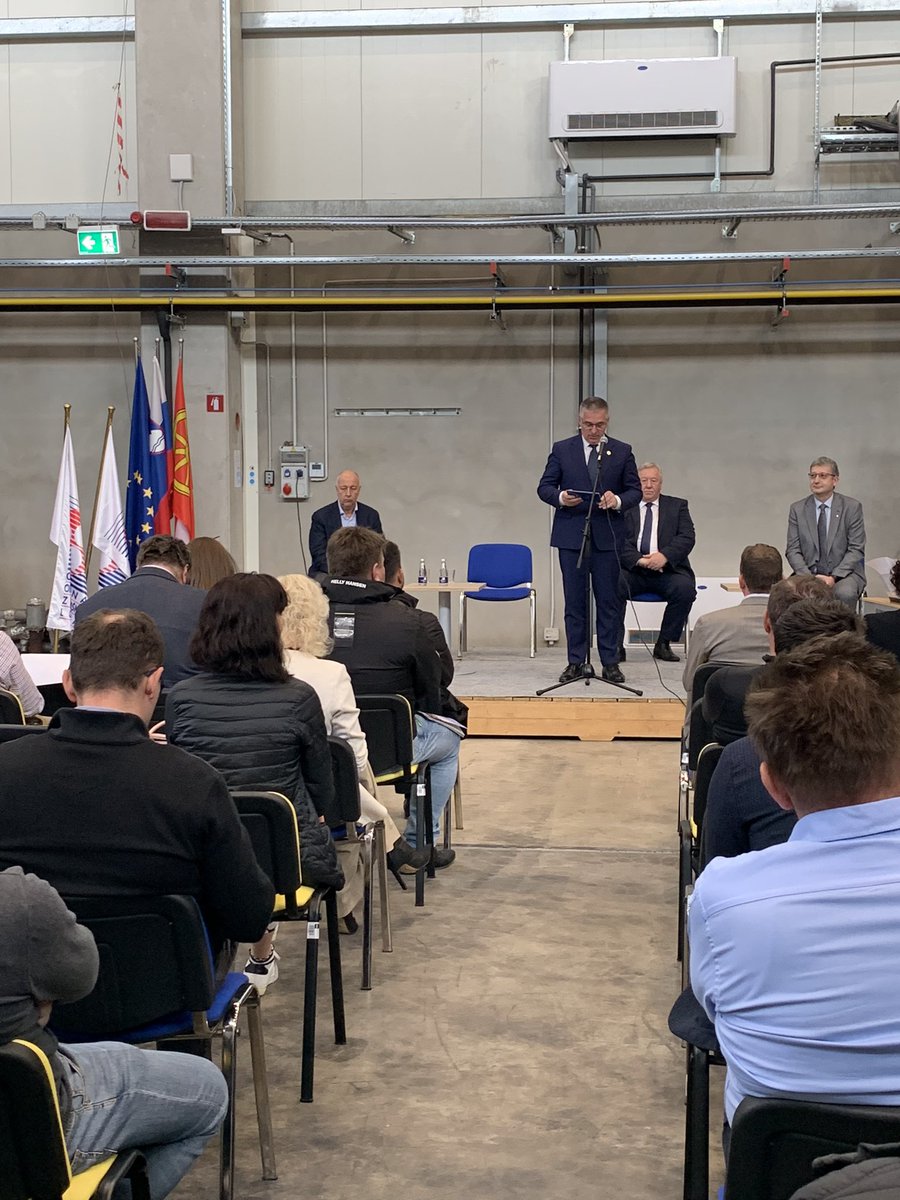 FRISSBEproject's tweet photo. #Logatec entrepreneurs gathered this morning at ZAG’s Fire Laboratory for a special meeting in collaboration with the Municipality and the Chamber of Commerce and Industry. #ZAG #FRISSBE #Slovenia https://t.co/WV53sT2cs1