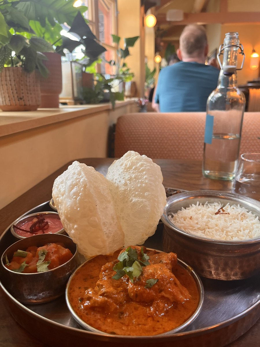 As I venture more into food related practices, semiotics & linguistics, I find out how much semantics play a role in not just marketing of commercial outlets but in playing out the branding and identity of a restaurant. Picture of a scrumptious meal @Darjeelingldn @Asma_KhanLDN