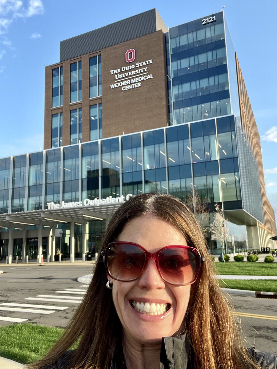 It's eCLiPSe Day!!!!! ☀️😎 #walktowork ⁦@OSUWexMed⁩ ⁦@OSUCCC_James⁩ ⁦@OSUHematology⁩ #nurse #nursepractitioner #cancer #lymphoma #HIV #addiction #stigma #research