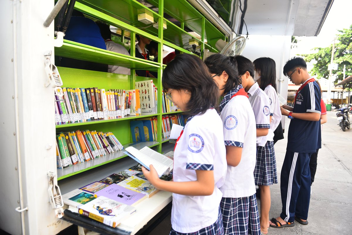 We've successfully completed our Words on Wheels (WOW) initiative in Ho Chi Minh City, Vietnam! Since 2014, WOW has provided books & multimedia facilities to more than 34,000 students in 32 schools. Huge thanks to our volunteers & partners for helping to empower communities.