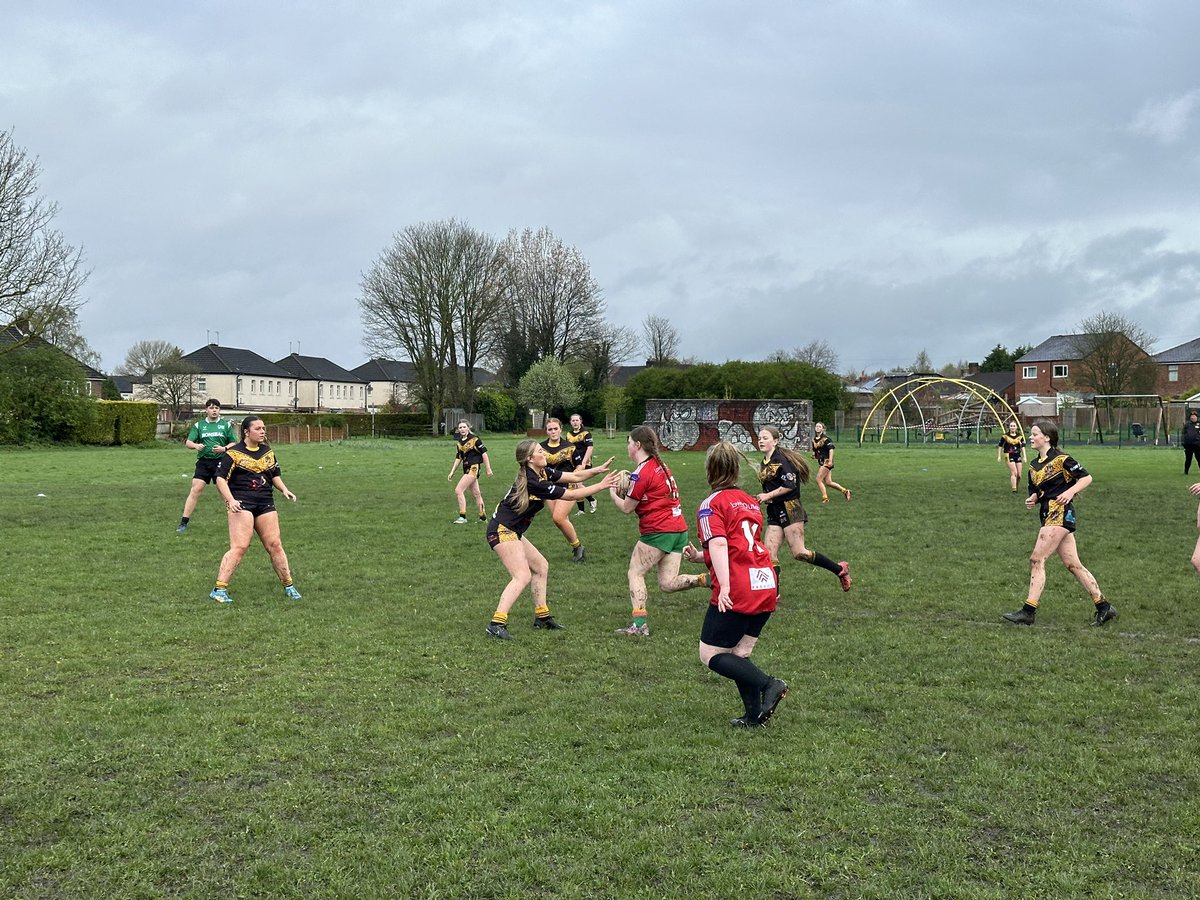 👏Fantastic morning of Girls Rugby League down at @CadisheadRhinos! Girls from our development days took to the pitch with @LeighLeopardsRL & @leighminersrl for a series of modified games! It was a brilliant effort from all girls this morning in challenging conditions!