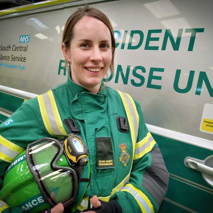 Say hello to Helen! Helen works for @SCAS999's #UKHART team. @SCAS_HART is a team of specially equipped and trained #paramedics who specialise in delivering care to patients who are injured or ill in hazardous environments. Read her story here ⏩ scas.nhs.uk/hart-paramedic…