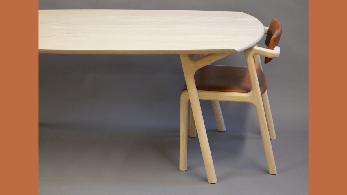 artisanalchemy's tweet photo. Created by Joachim King, the sophisticated Vega Dining Table and the matching Kelvin Chairs are a true testimony to contemporary furniture design.
#furnituredesign #contemporaryfurniture #fluidform https://t.co/ilM1l571tx