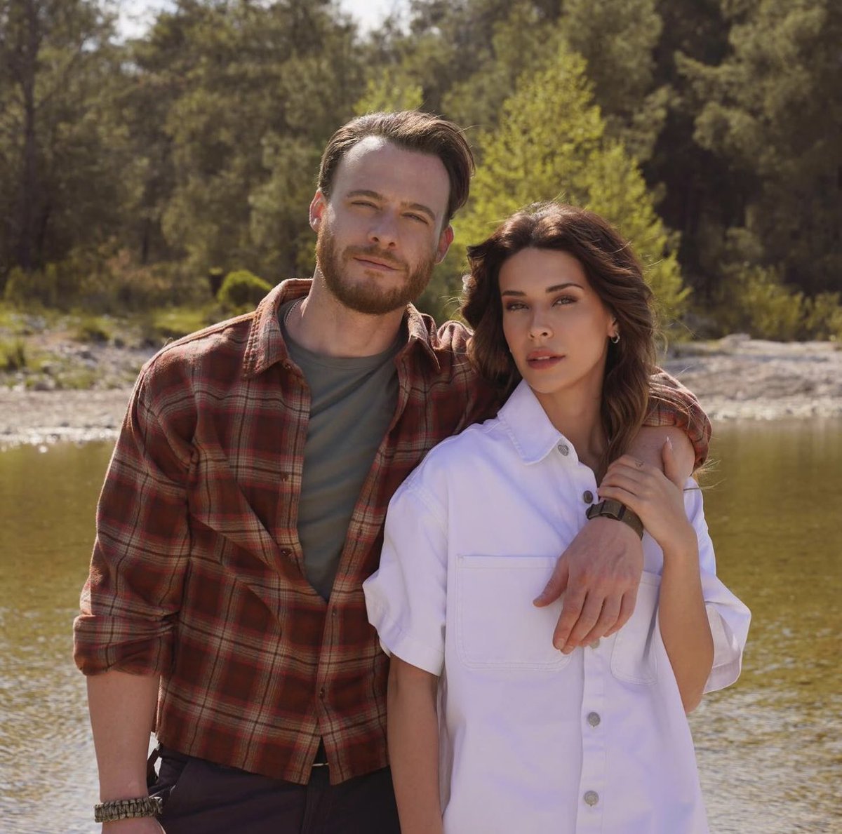 'Hayat gözlerinin önünden geçer ama ask sonsuzdur.' Yeni filmimiz Mavi Magara bu yil@primevideotr 'de olacak! #MaviMagara #TheBlueCave #KeremBürsin ve #DevrimÖzkan 💪