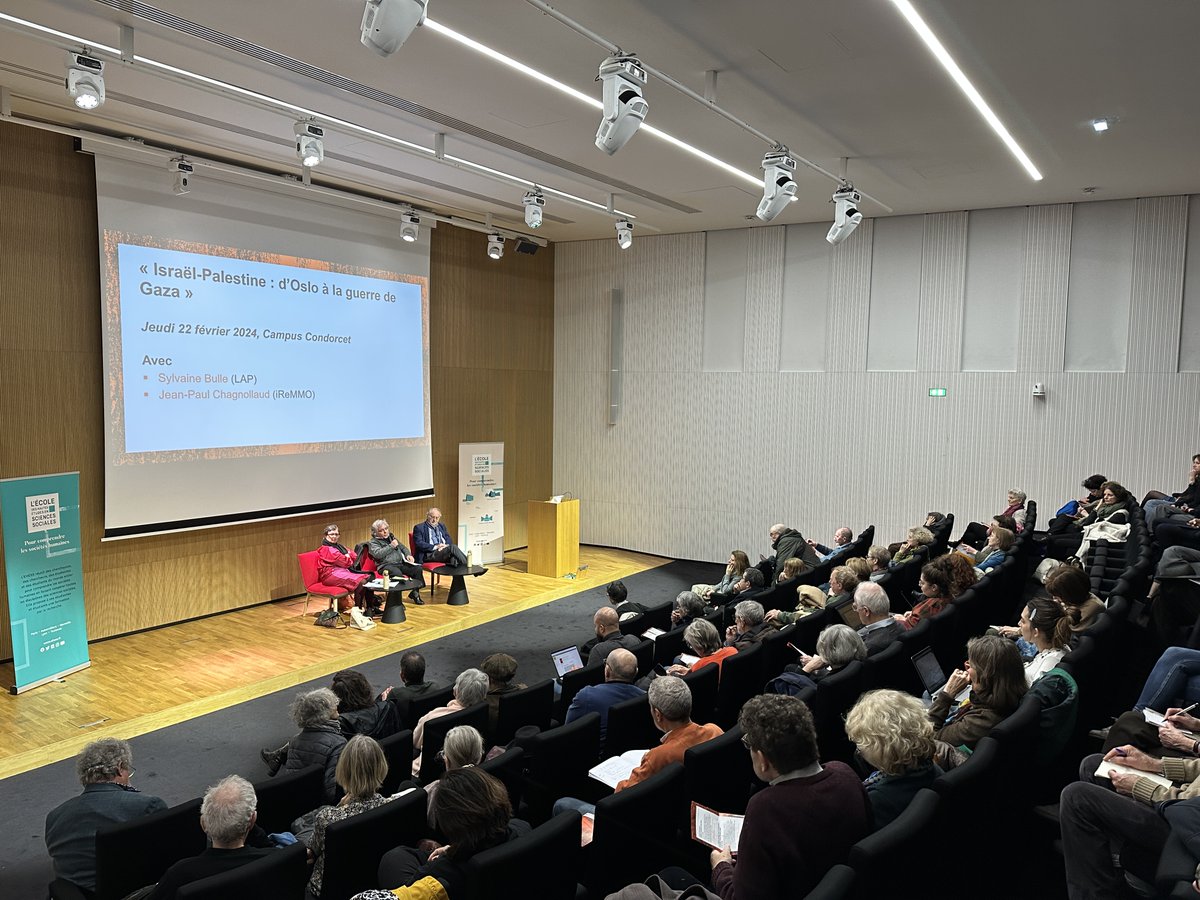 🗣️En février, l'EHESS a organisé le cycle de débats « Israël-Palestine : penser le conflit d'hier à aujourd'hui », avec des chercheuses et chercheurs en sciences sociales de l’École et d’autres institutions. (Re)découvrez-les sur notre chaîne YouTube ➡️ youtube.com/watch?v=27bdfp…