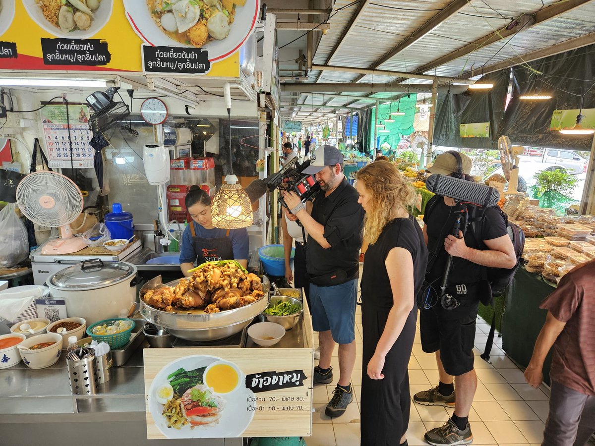 Two weeks ago, a camera team of Planet-E, a docu show in <a href="/ZDF/">ZDF</a> visited me. They recorded and interviewed me for a story about rice 🍚. Exciting 🤗