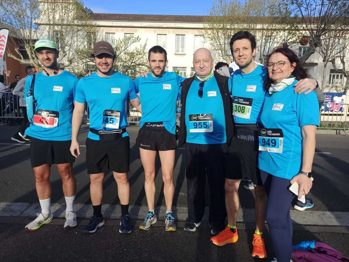 Laboratoire CarMeN (@carmen_lab_lyon) on Twitter photo Pas moins de sept participations du laboratoire CarMeN à la Déci'run qui s'est déroulée ce samedi sur 5, 10 et même 26 km. Saluons la victoire d'Yves Gouriou au 26 km pour la 3ème année consécutive. BRAVO!
@CarMeN_lab_lyon <a href="/LaboratoryIris/">IRIS Team Carmen Laboratory</a> Pas moins de sept participations du laboratoire CarMeN à la Déci'run qui s'est déroulée ce samedi sur 5, 10 et même 26 km. Saluons la victoire d'Yves Gouriou au 26 km pour la 3ème année consécutive. BRAVO!
@CarMeN_lab_lyon <a href="/LaboratoryIris/">IRIS Team Carmen Laboratory</a>