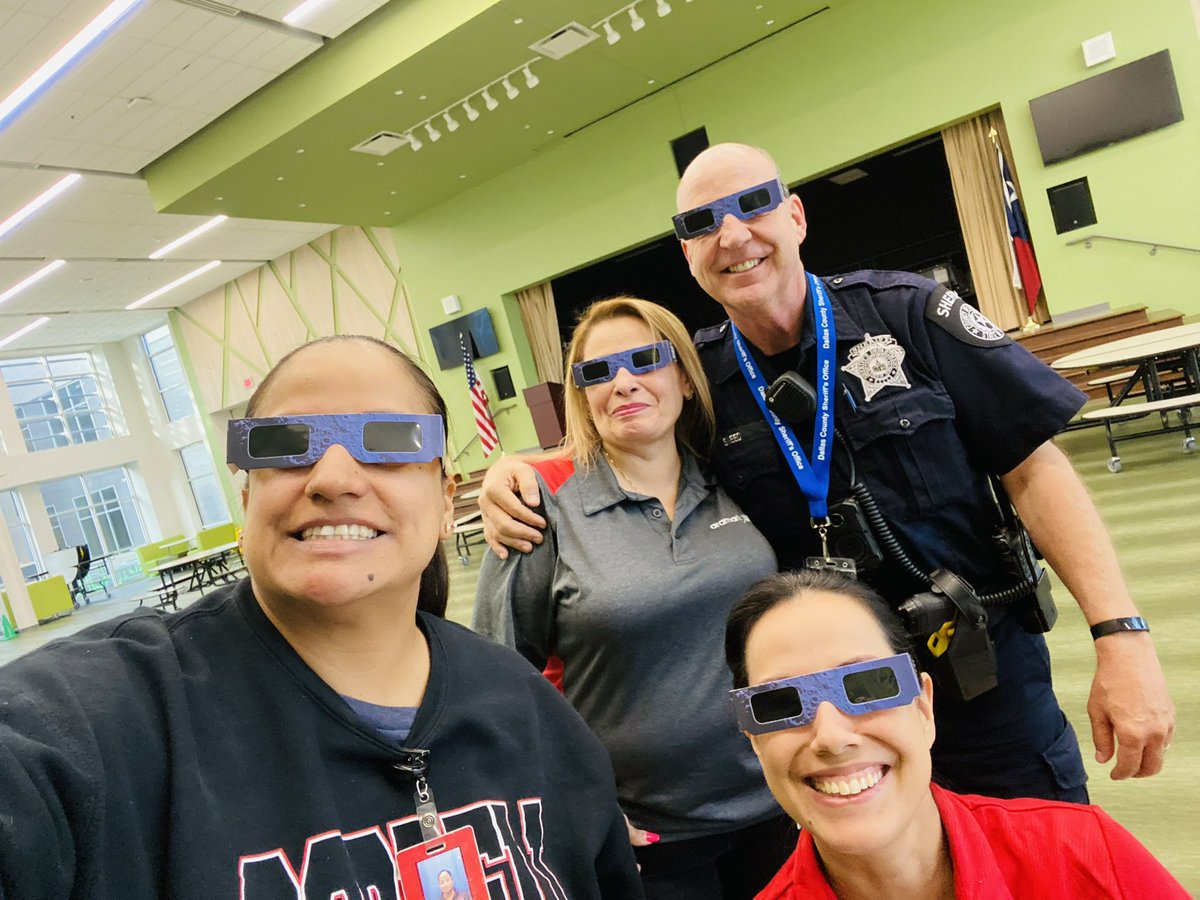 Dsneed361 tweet media