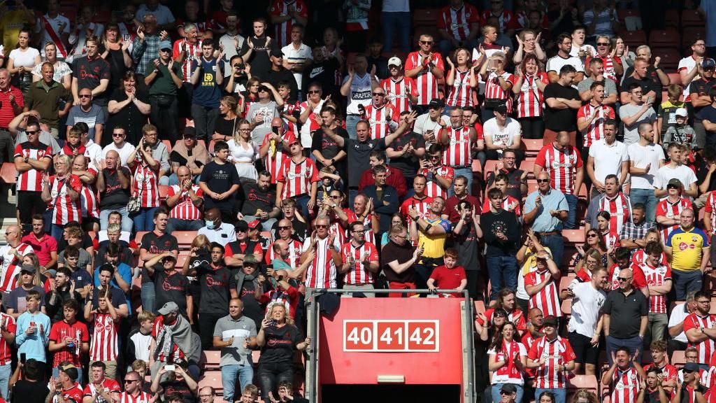 Leeds United are charging Southampton £47 a ticket for the final game of the Championship season. 😨 An absolute disgrace, Southampton charged Leeds fans £30 earlier in the season. I wouldn’t blame any Southampton fan for boycotting the fixture. 😡