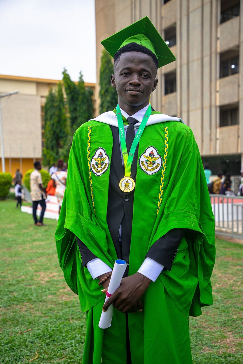 RogerBatie's tweet photo. Mastered the Science of Quantity Surveying  and Construction Management few weeks ago. Would make a fine Quantity Surveyor on your construction project. Does designs though, but that's a stolen profession, I'm neither an architect nor a structural engineer 😅😅
#untothenextlevel https://t.co/a00GFx5Vw1