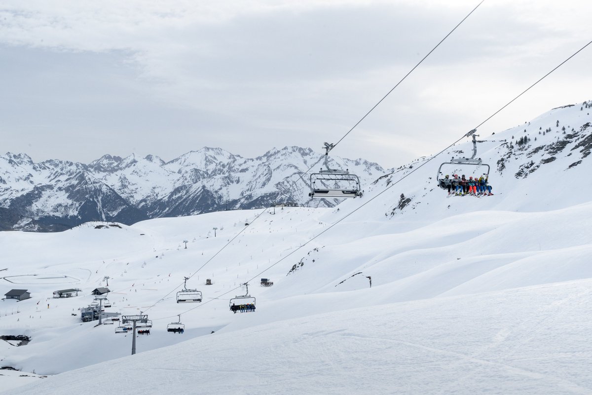 Atudem_es's tweet photo. El Grupo Aramón cierra la temporada 23/24 con un balance satisfactorio @AramonCerler @AramonFormigal @AramonPanticosa @AramonNdTeruel 

Noticia completa aquí: https://t.co/P1BrbC0S0A

#ATUDEM #Yoesquioenespaña https://t.co/gQMMwKD9Ue