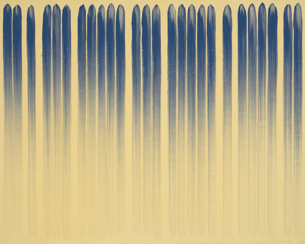 Tate's tweet image. Our #WorkOfTheWeek belongs to a series that #LeeUfan made by tracing long lines until he used up the paint on the brush, carefully controlling his breathing during each of these slow markmaking gestures. 🔵 🖌️ 

Find it on free display at Tate Modern ➡️ bit.ly/3TWrg3E