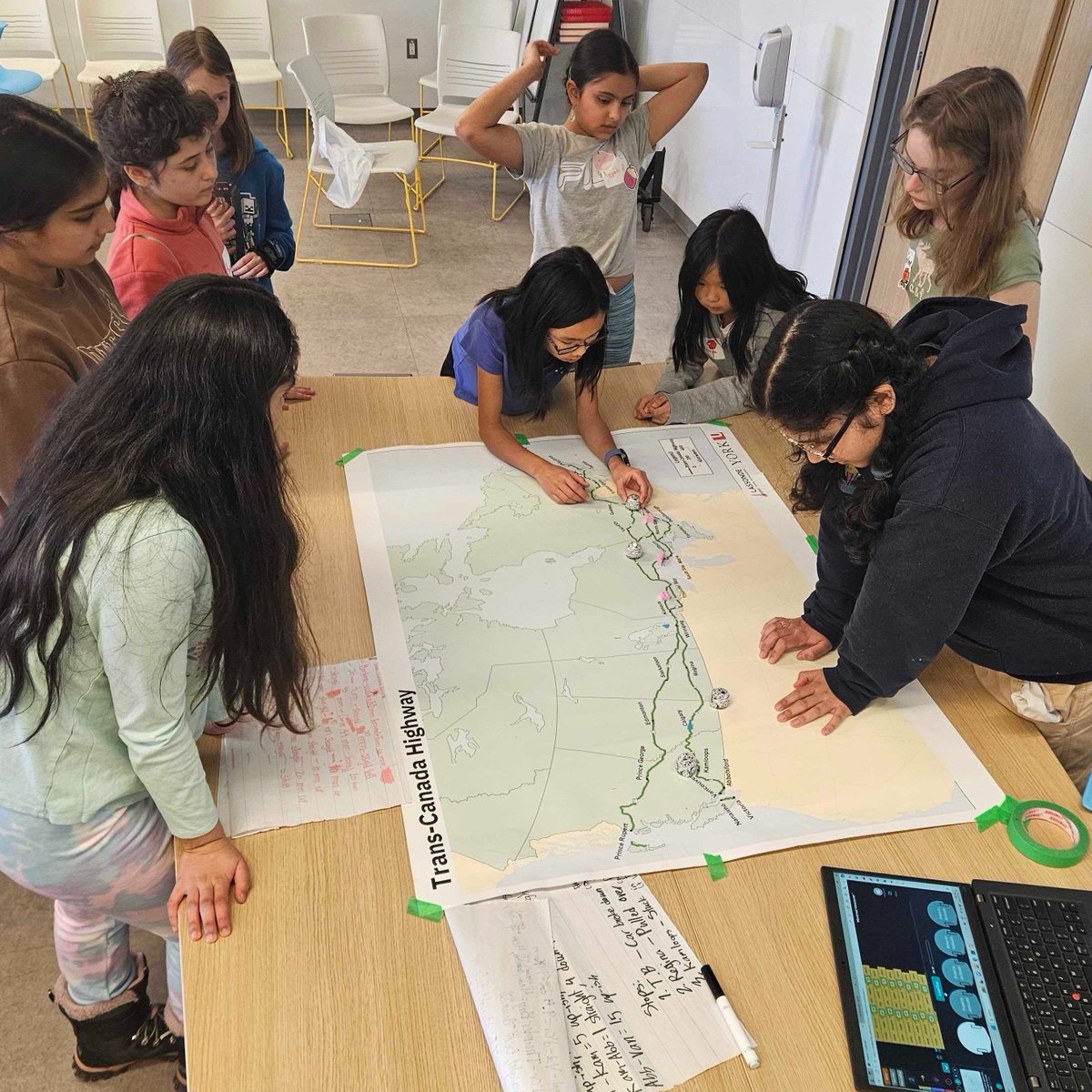 k2iacademy's tweet image. An action packed day of #coding fun @LassondeSchool at #GoCodeGirl! 100 girls engaged in creative problem solving using #technology! #STEM #STEMeducation #computerscience #girlsinSTEM #womeninSTEM #womenintech @ONWiE_