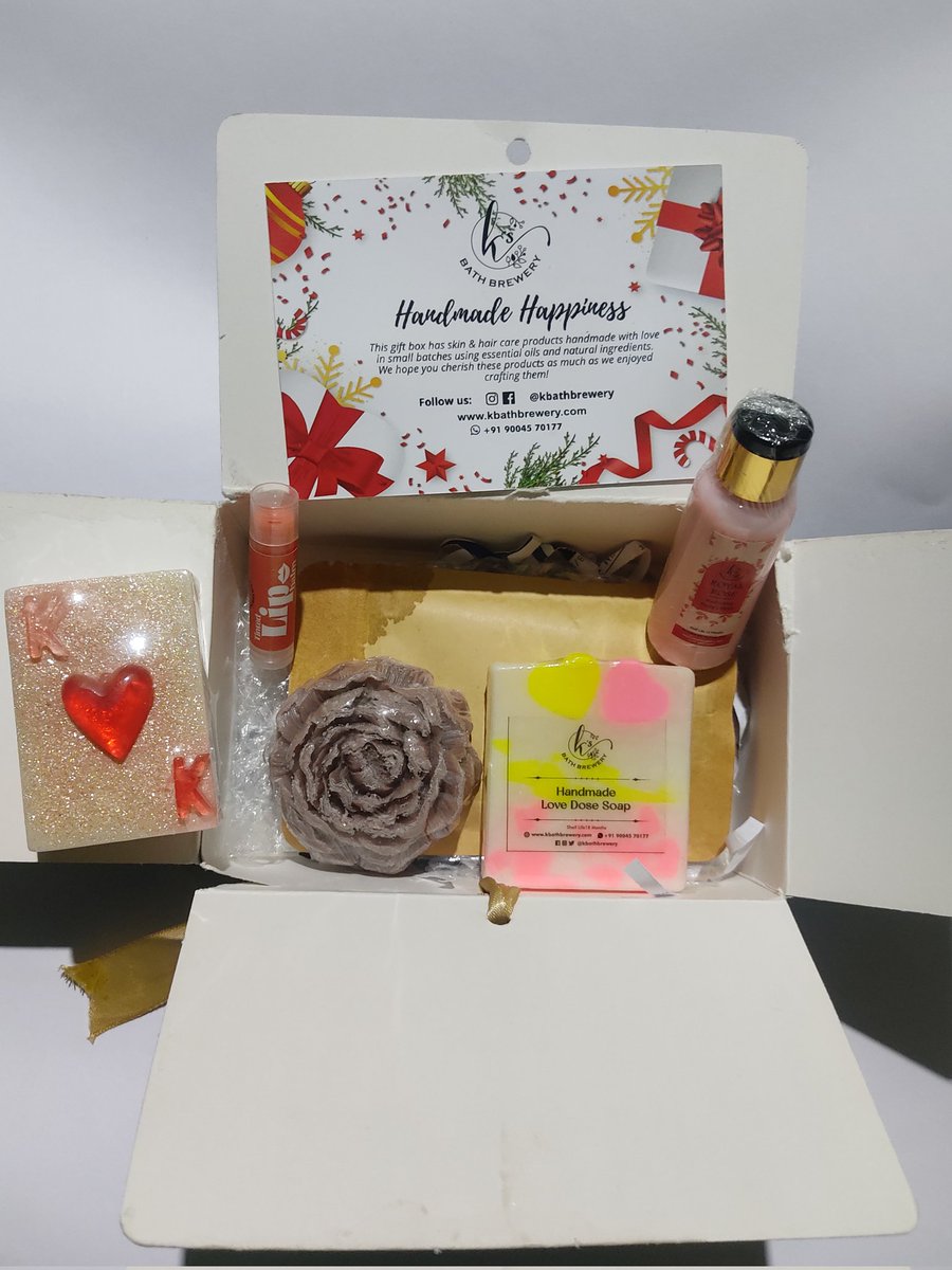 bk00799's tweet photo. Thank you @khushbookadri @kbathbrewery For this amazing gift hamper.❤️🤗 https://t.co/2m1BfPygc5