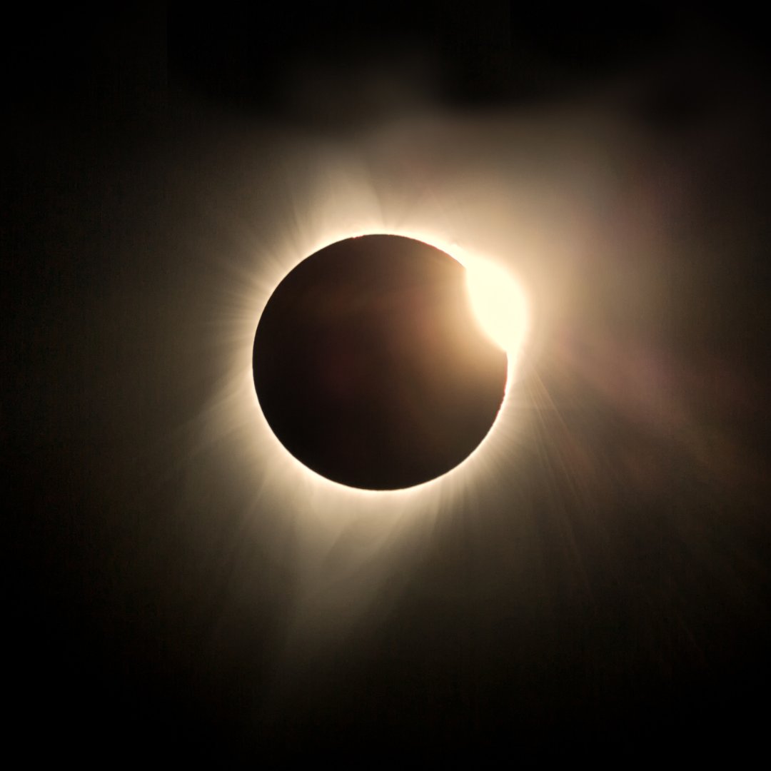 Missing today’s solar eclipse? Plan a vacation around a future one! Spain 2026? Egypt 2027? Australia 2028? Namibia 2030? time.com/4897581/total-… As always, look up country-specific information for your destination at travel.state.gov/destination before making travel plans.