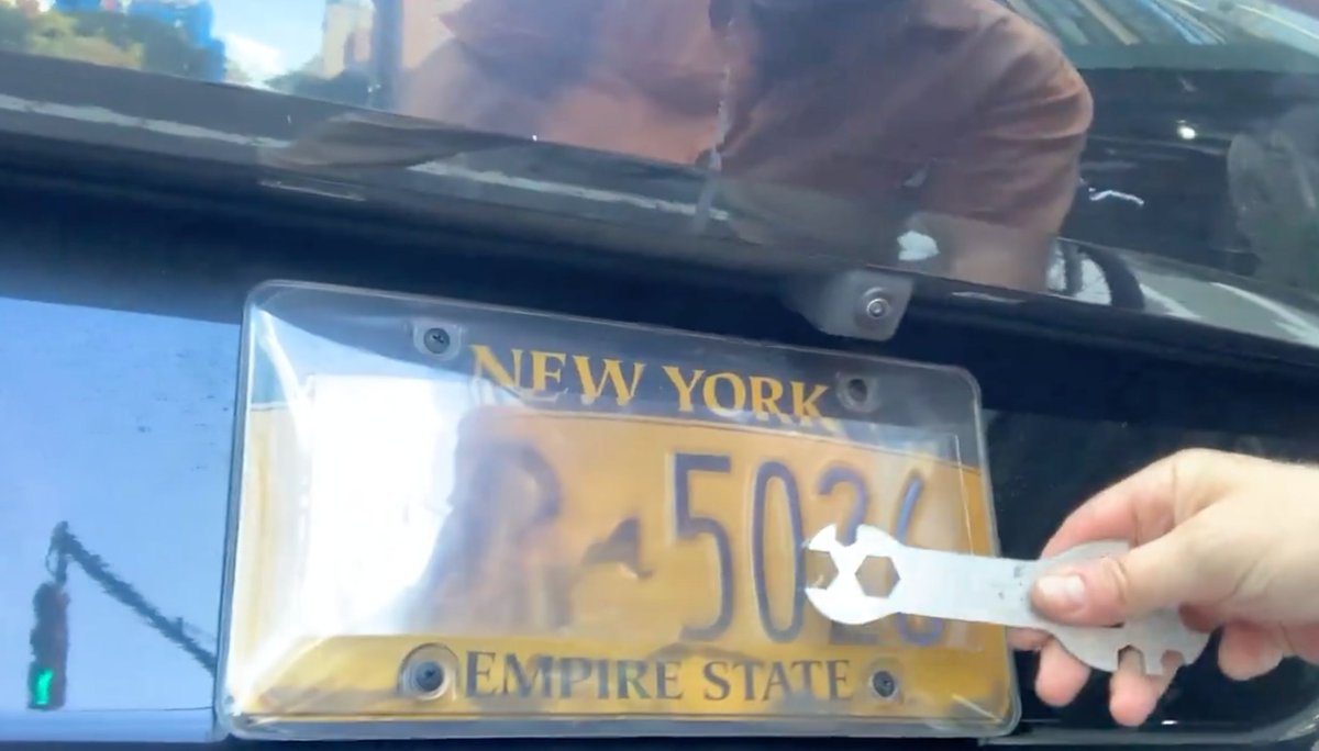 .@iraglass bikes around Manhattan with @GershKuntzman in search of illegal license plates. bit.ly/4cJ93Pr