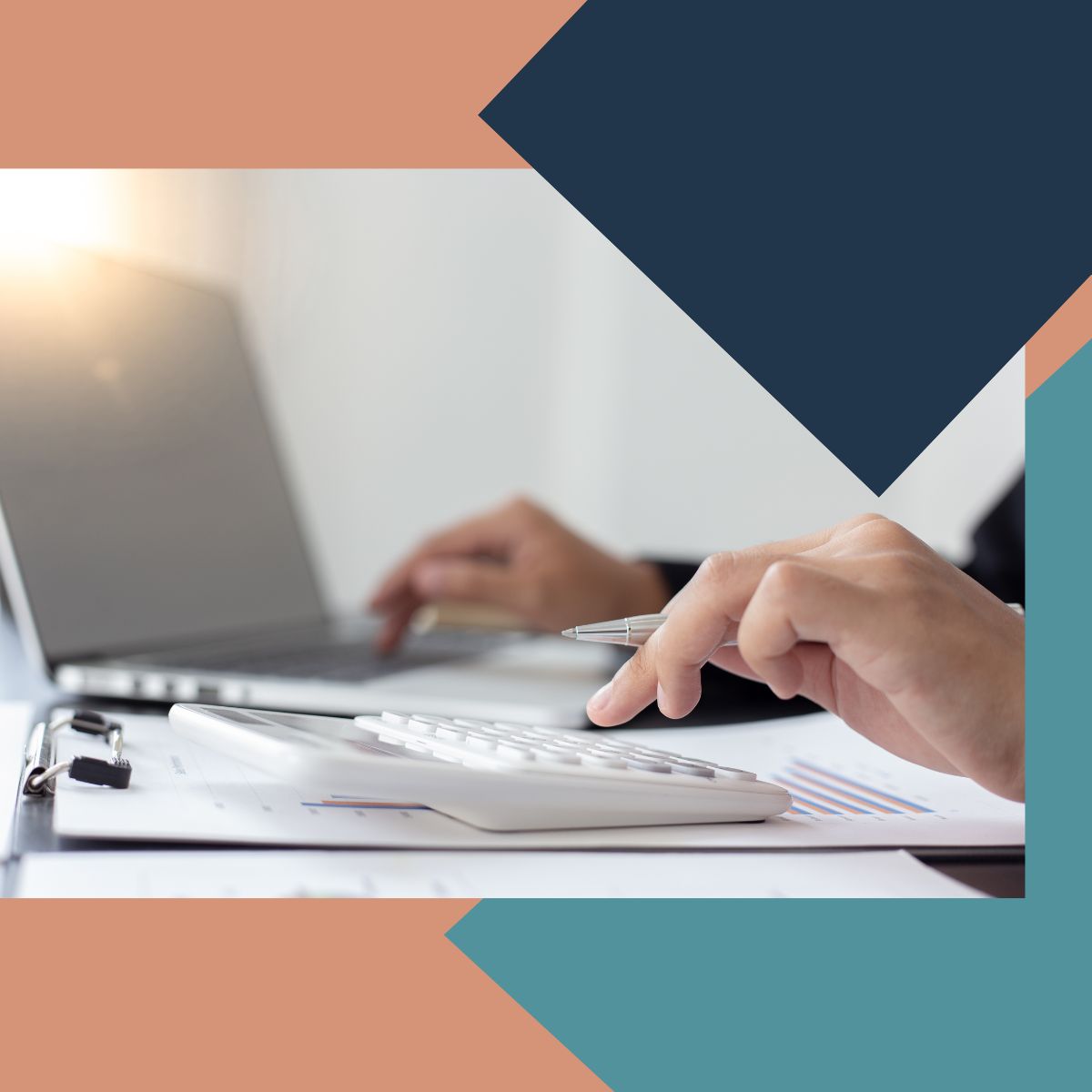 TangramLegal's tweet photo. ⚠️𝗦𝗲 𝗮𝗰𝗲𝗿𝗰𝗮 𝗲𝗹 𝗽𝗹𝗮𝘇𝗼⚠️
¿Ya has depositado en el Registro Mercantil los libros #societarios de tu #startup? Recuerda que el próximo 30 de abril🗓️se acaba el #plazo para su legalización, tanto para el libro de #actas como el de #socios.
¿Necesitáis ayuda?🙋‍♀️ https://t.co/EFy5OtAWX1