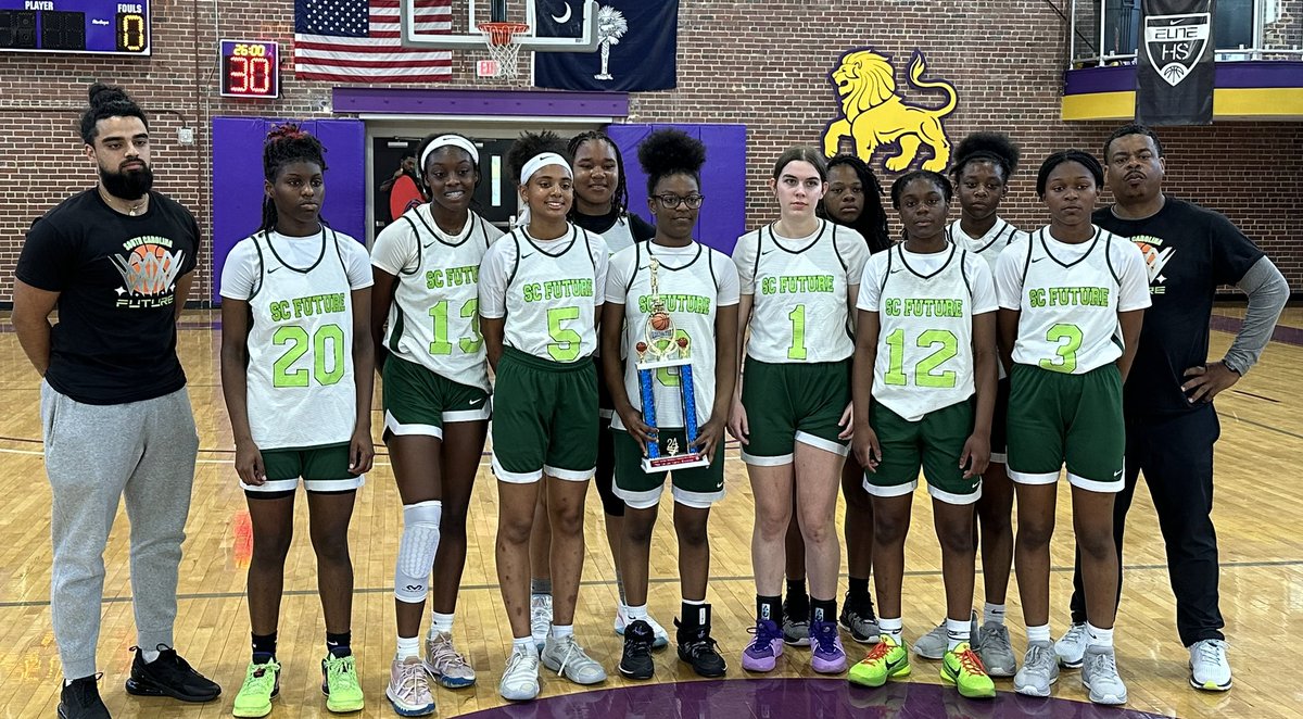 Big shoutout to our @scfuturebb 15U Team on being 1st Runners Up yesterday for their division at the LBI Opening Day Ashton Arnold Memorial Tournament 💚🖤💪🏾🏀 #FutureStrong #StandingOnBusiness