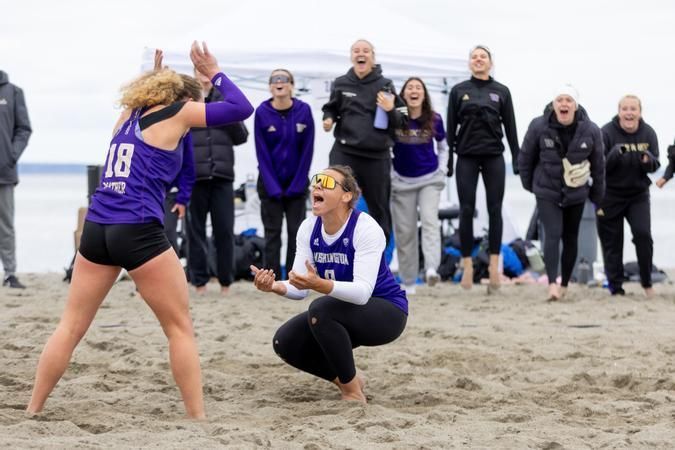 History made on Saturday - Washington Huskies Volleyball on Alki Beach buff.ly/3VO31a6