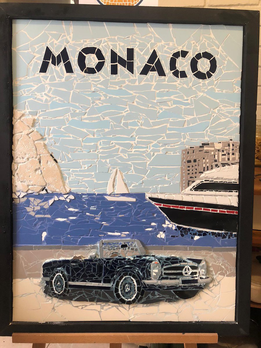 Presenting two stunning and unique pieces created by the versatile and multi-talent artist @bigandsmallmosaics: featuring Everrati’s fully redefined and electrified Porsche 964, and the newly unveiled ‘Pagoda’ SL.
#everrati #electrifyingicons #classiccars #art #mosaic #porsche