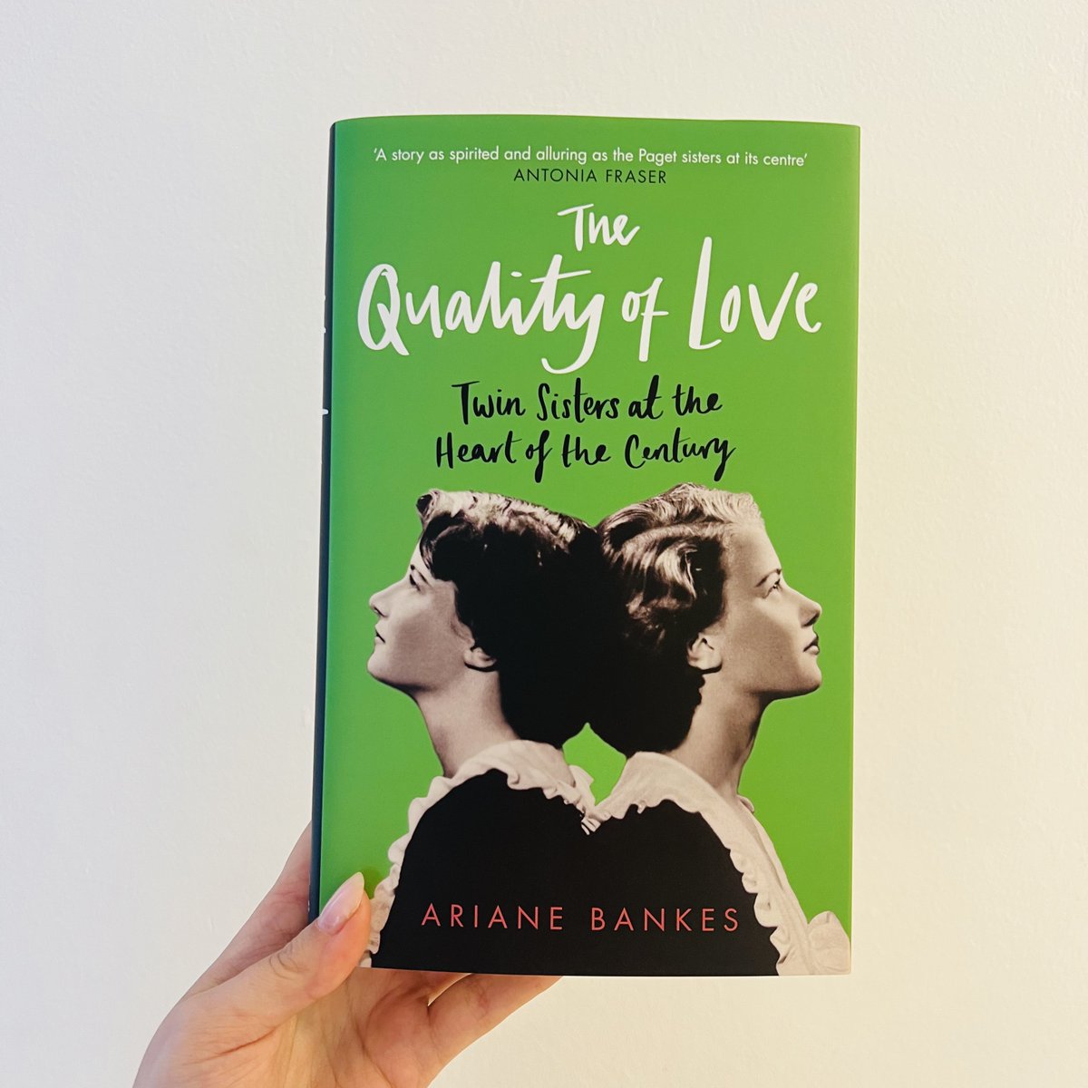 Duckbooks's tweet image. The Quality of Love finished copies are in, don’t they look beautiful!💚

You will be able to get your hands on a copy in less than a month!

The Quality of Love: A rich family archive reveals the incredible lives and loves of two sisters who captivated Europe’s intelligentsia
