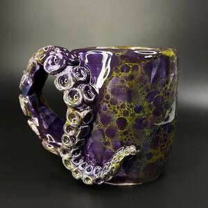 I've been following a ceramicist from Lviv named Iryna over on IG and she *just* joined Etsy. Her work is unusual &amp; gorgeous. She does custom pieces too. I just snagged this beauty! 😍 Support her by giving her IG account a follow &amp; visit her shop; I'll post links below. 🐙