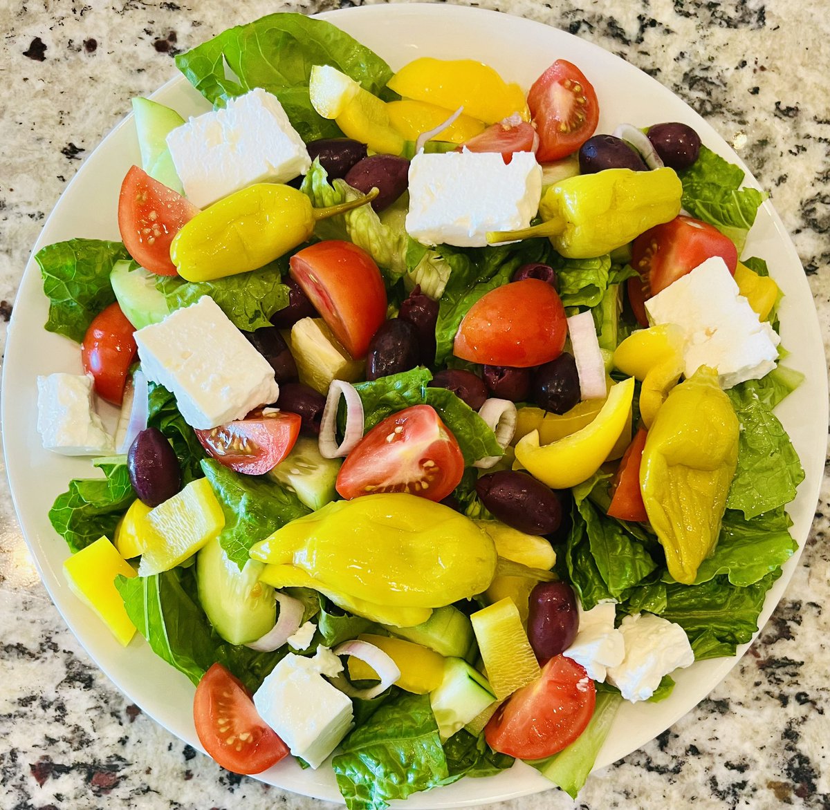 We won’t see total coverage of the sun in Florida today, but this plate sure did. This delicious Greek salad completely covered the plate for about 15 minutes, and I was staring at it the whole time! Hope everyone has a Good Monday #Food #MondayMotivation #Eclipse2024