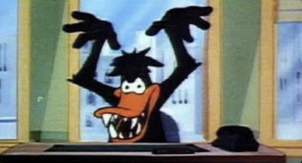 DijahSB's tweet image. kendrick was showing up in cole’s nightmares like AAAAAAaaaahh *jazzy instrumental*