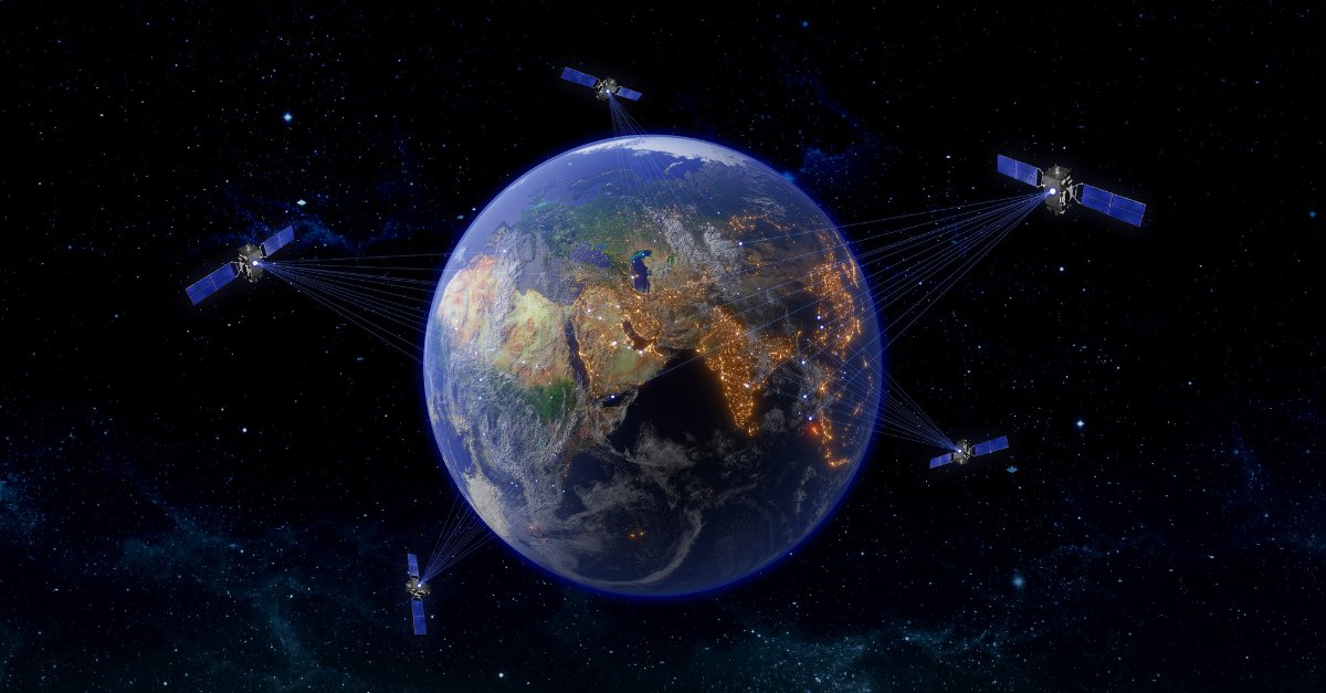 🚀Spire, a leader in space-based data, analytics and space services selects Neuraspace’s Space Traffic Management solution to keep their 100+ satellite constellation safe! ️ Read the full press release: eu1.hubs.ly/H08tzft0