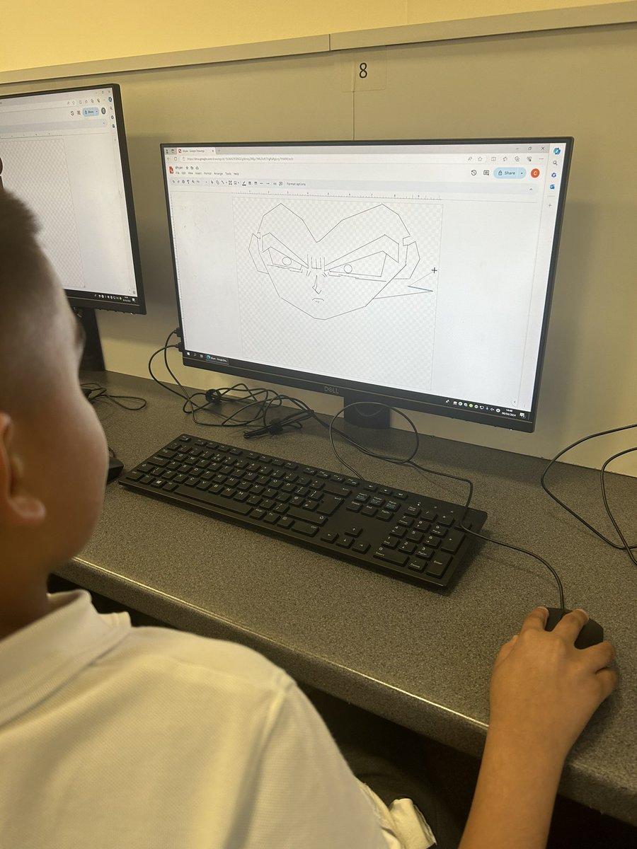 latimerprimary's tweet image. #ClassSM have really enjoyed their computing lesson on vector drawing this afternoon. They have created their own pictures using different shapes - there have been some very creative outcomes! #LatimerComputing