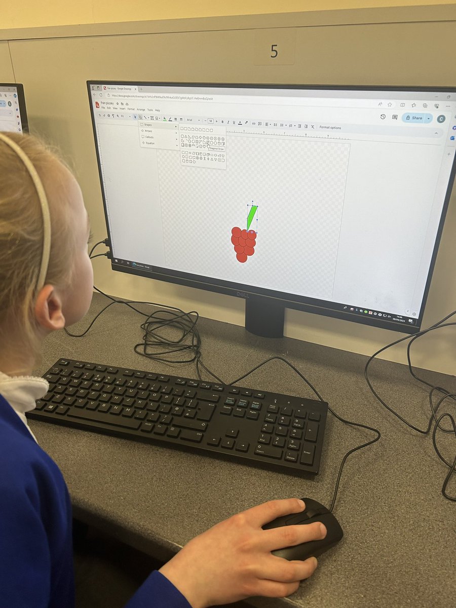 latimerprimary's tweet image. #ClassSM have really enjoyed their computing lesson on vector drawing this afternoon. They have created their own pictures using different shapes - there have been some very creative outcomes! #LatimerComputing