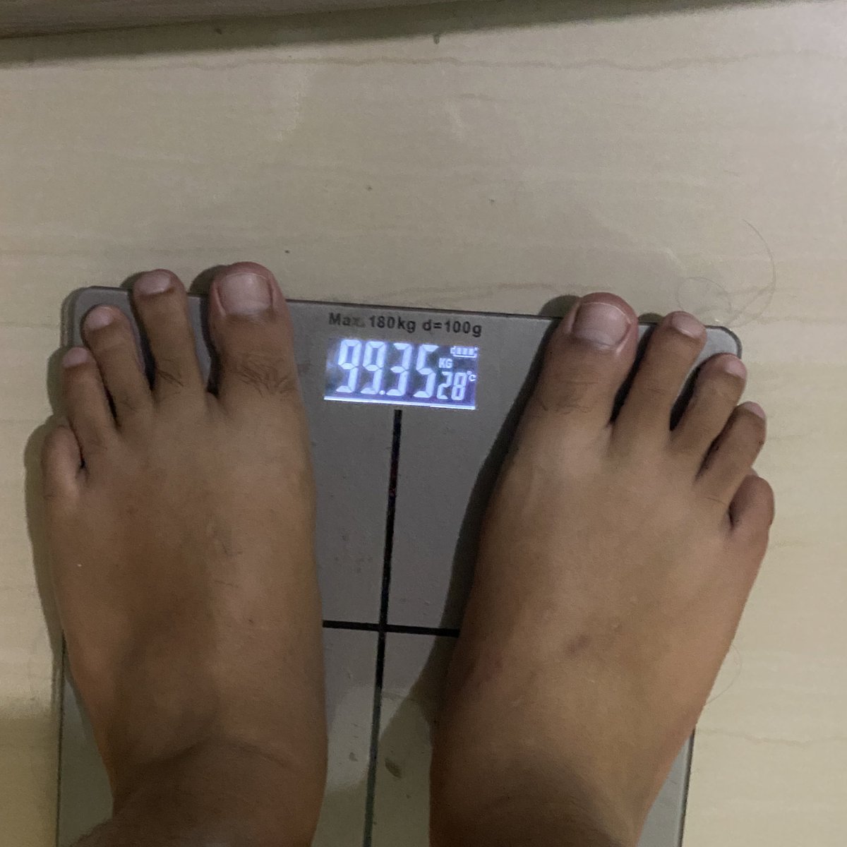 rezacn's tweet photo. akhirnya menyentuh 2digit setelah entah berapa tahun 🥹

From this                                     To this https://t.co/CvqJOFKfat