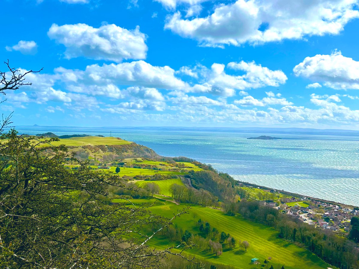 Stunning views from the Binn #Fife #MondayMood #view #coast