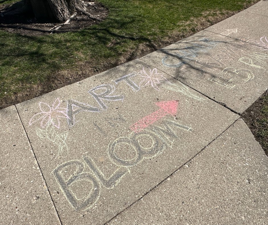 The Art in Bloom kickoff event was a hit! Thanks to the PTO, 112 Education Foundation and our art teachers for a day filled with drawing workshops, crafts projects, a scavenger hunt and more. Don't miss the student artwork displayed in downtown Highland Park windows! #112leads